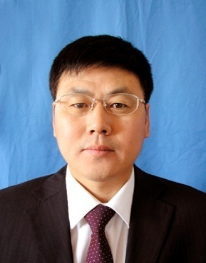 鲁宝春