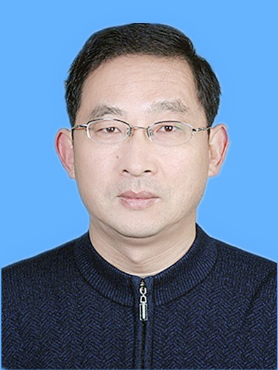 周飞