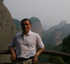 谢楚农